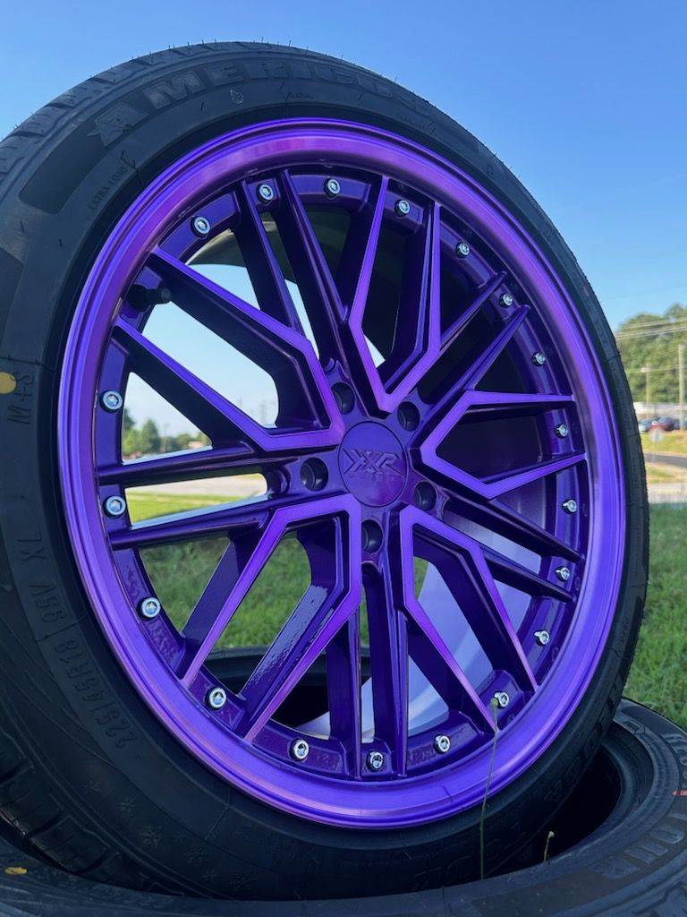 Lalo's Tire gallery photo